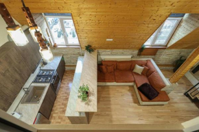 Cosy Central 2-BR Apartment-By Wehost